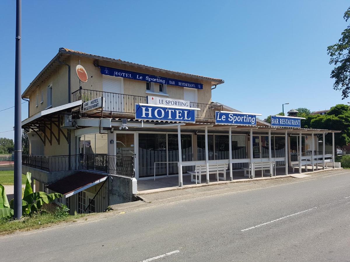 Hotel Le Sporting Beaumont-sur-Leze Exteriér fotografie