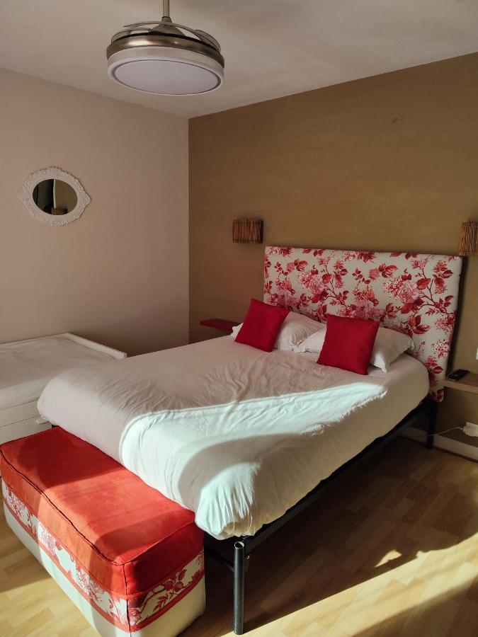 Hotel Le Sporting Beaumont-sur-Leze Pokoj fotografie